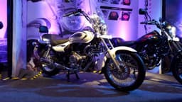 2018 Bajaj Avenger Cruise 220 image gallery